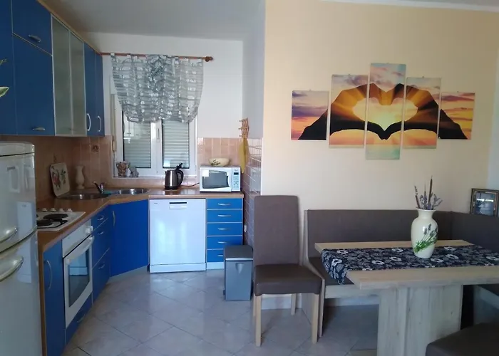 Sany&toyo アパート Barbat na Rabu