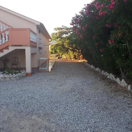 Sany&toyo Apartman Barbat na Rabu